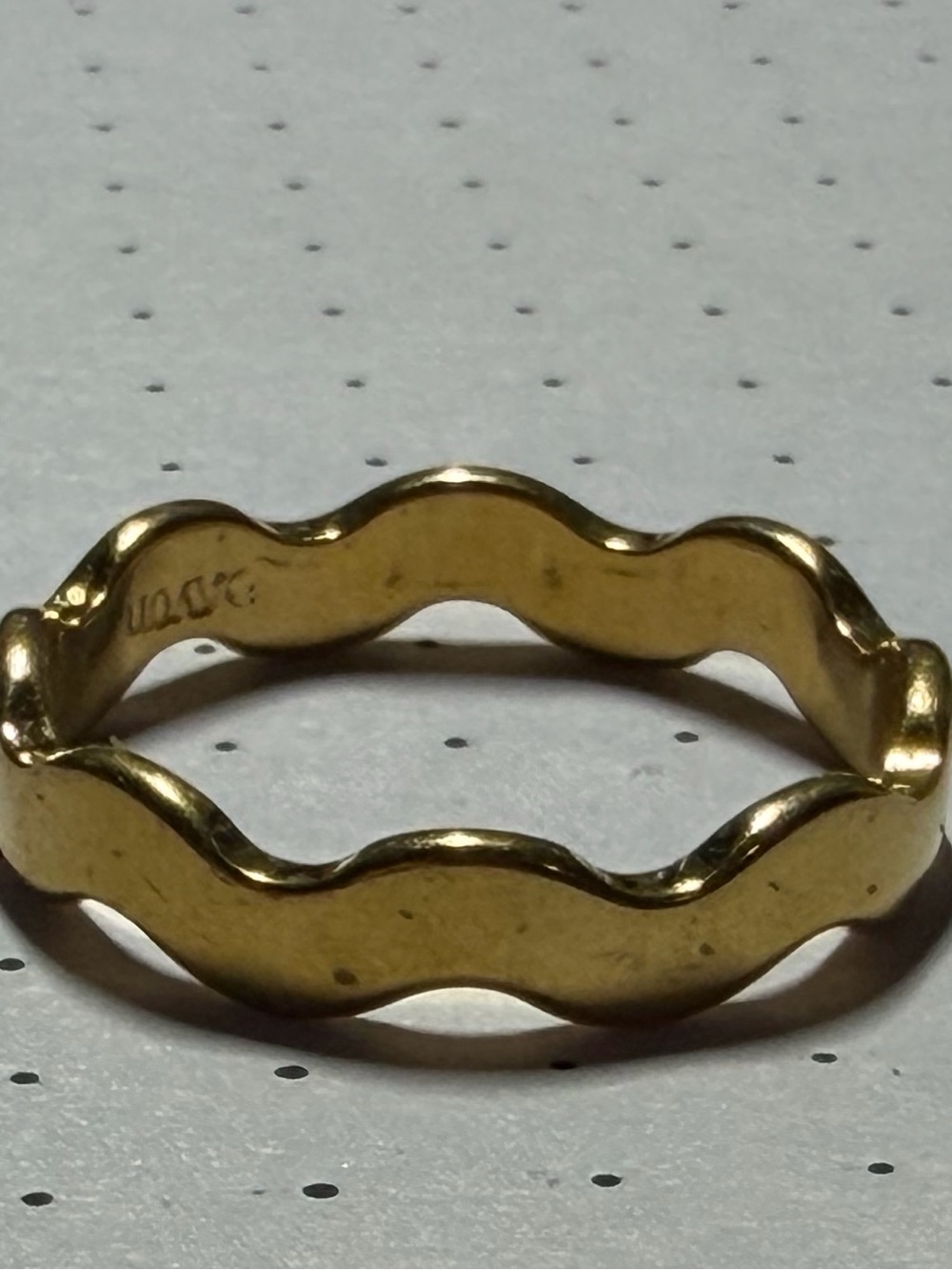 14k Yellow Gold Wavy Stackable Ring